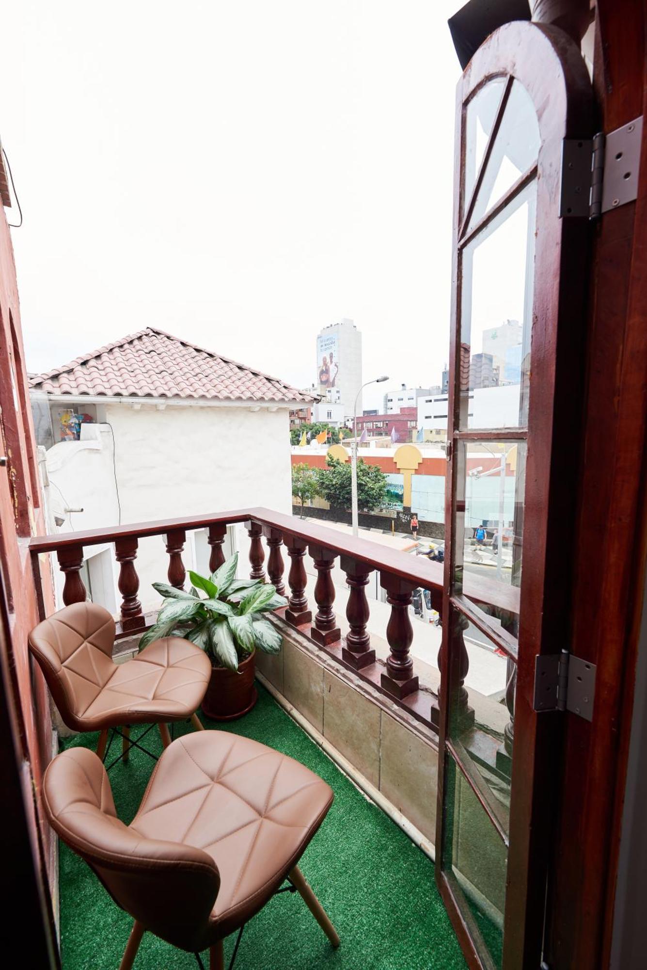 Hostel Prada Lima Luaran gambar