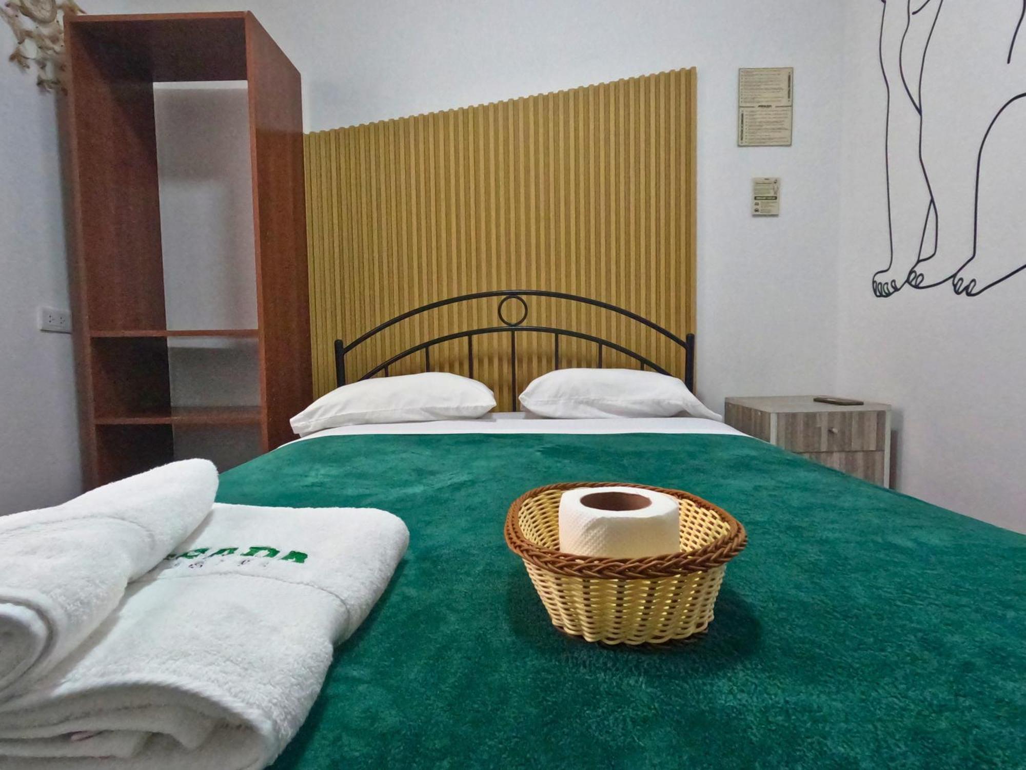Hostel Prada Lima Luaran gambar