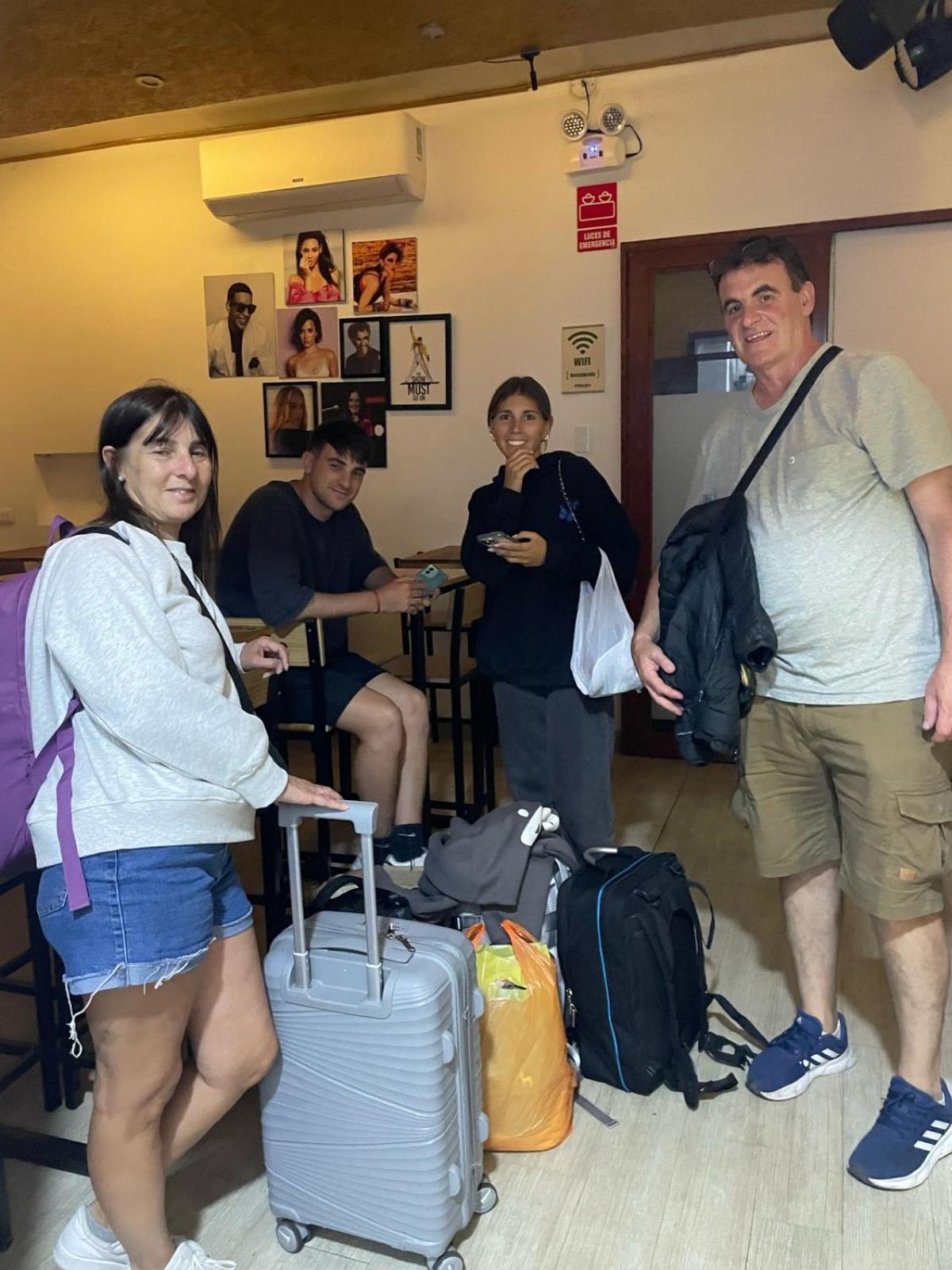 Hostel Prada Lima Luaran gambar